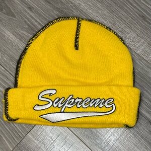 FW22 Supreme Contrast Stitch Beanie Yellow Hat